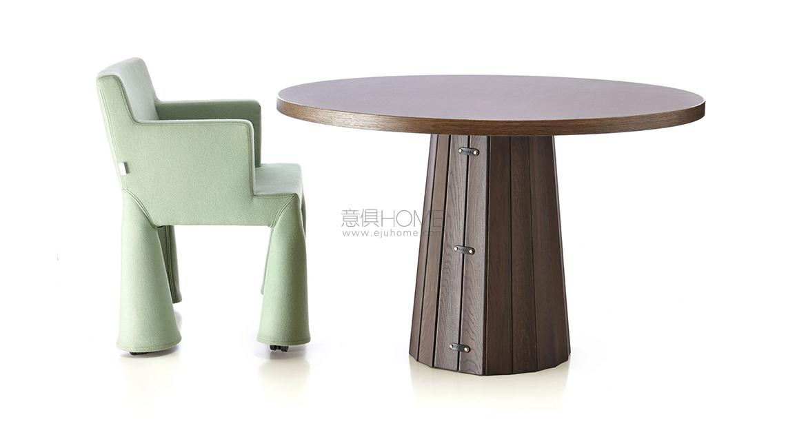 MOOOI Container-Table-Bodhi-with-Linoak-Top桌子1