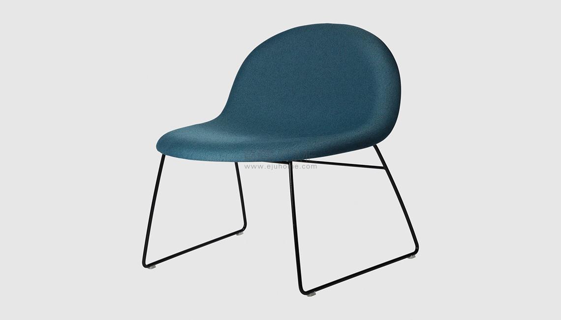 3D Lounge Chair - Fully Upholstered - Sledge base休闲椅