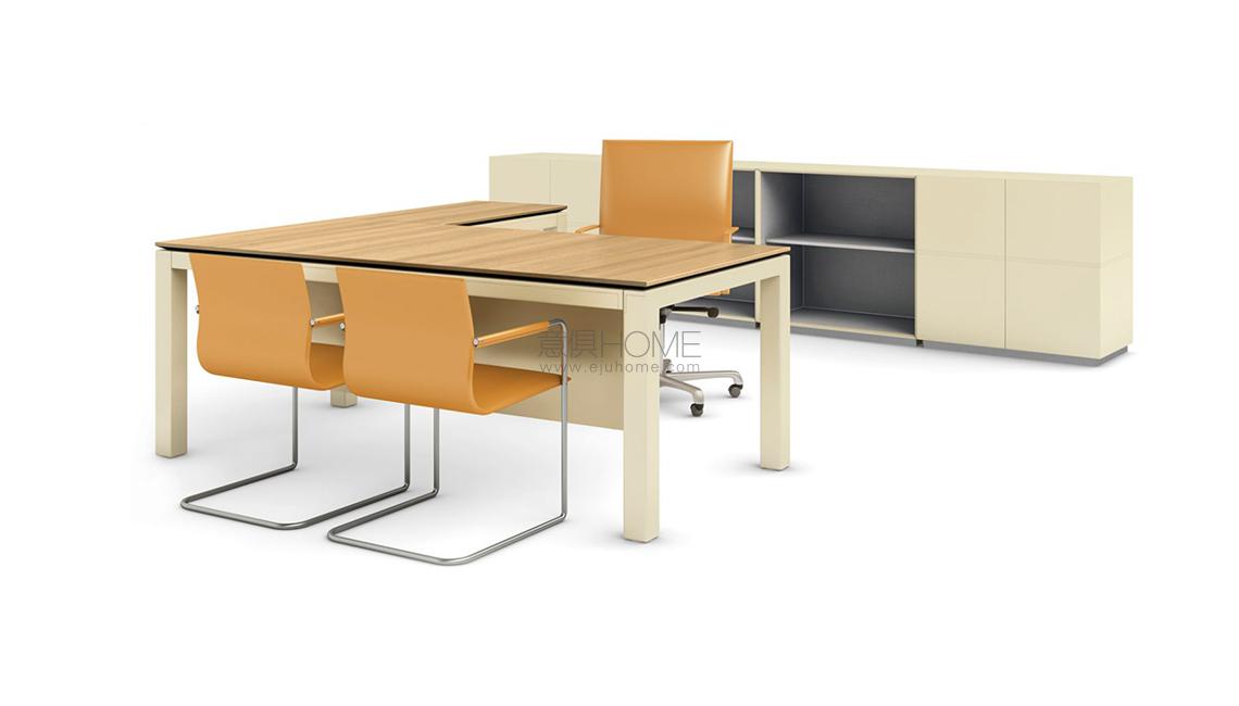 Junior desk小型办公桌