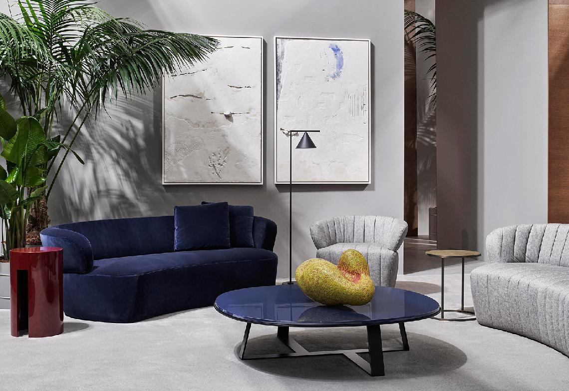 14---Meridiani---salone-2019---joseph-sofa---josephine-stripe-armchair---judd-low-table-1600x1100(1)