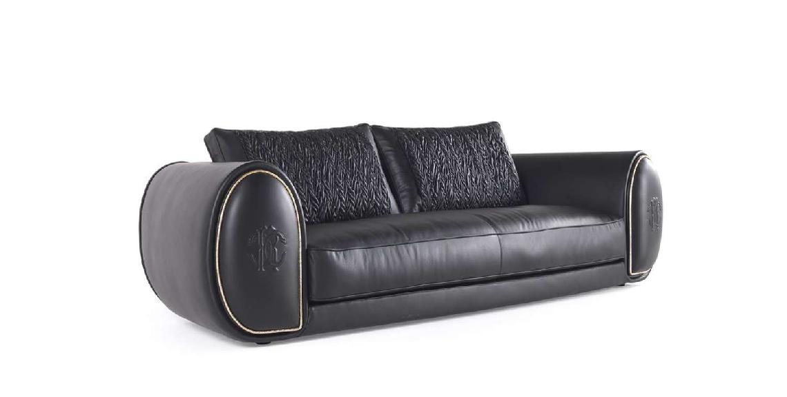 RC-BOLD-sofa-amb1
