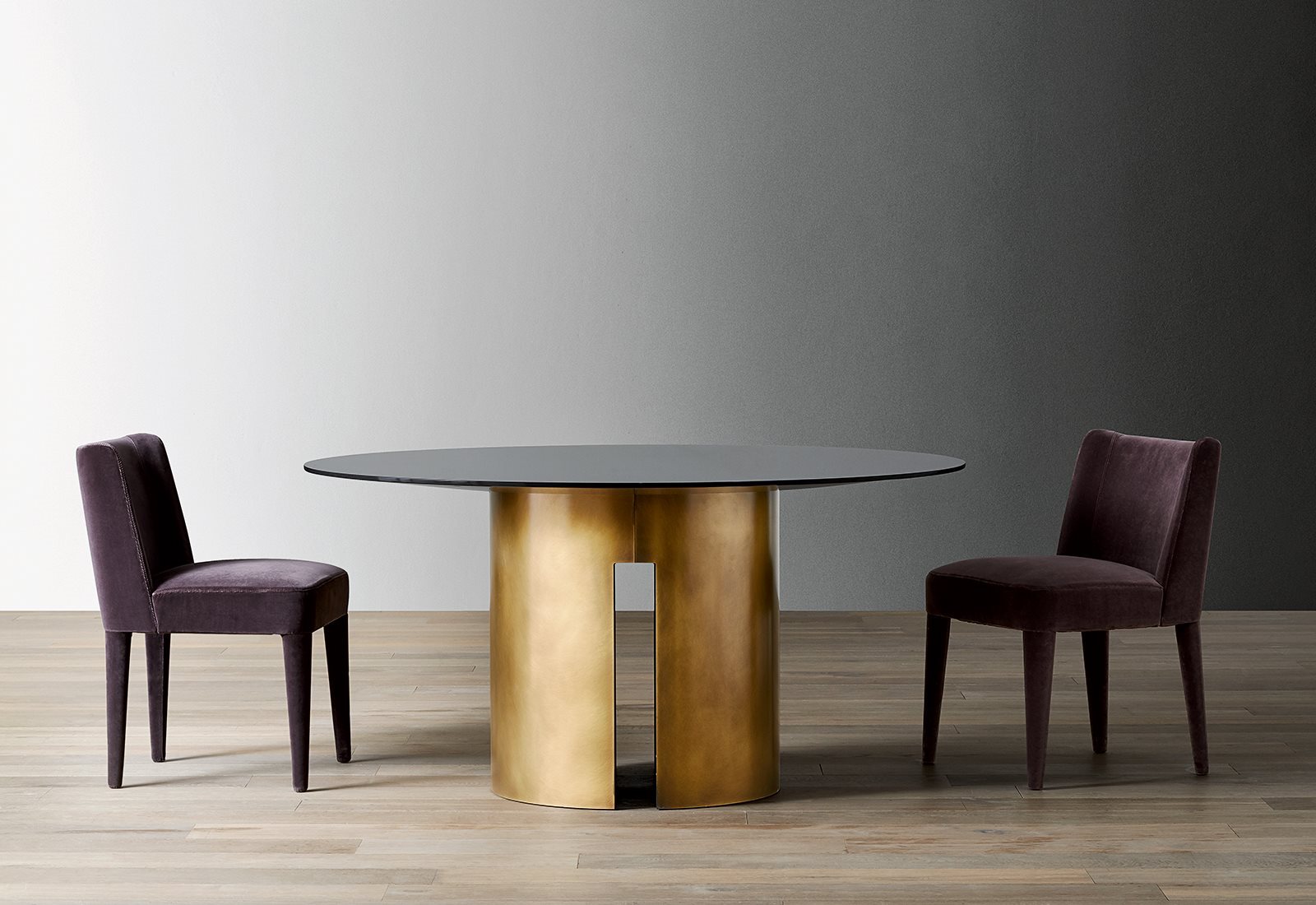 gong-dining-table-01-1600x1100