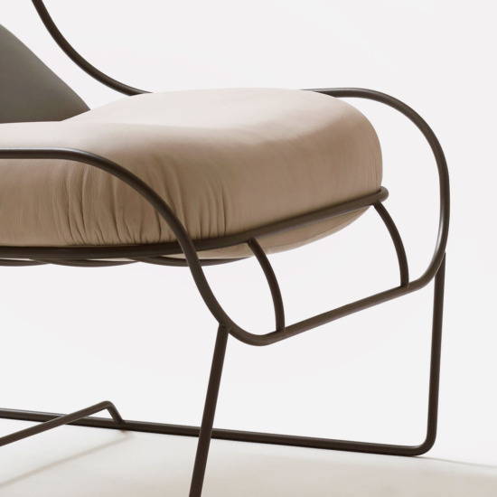 意大利家具poltronova的PLASMA 休闲椅 细节图