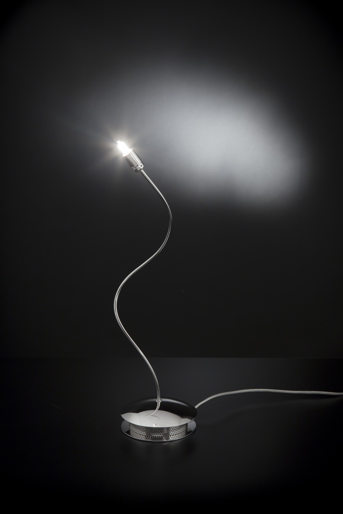 英国家具METAL LUX LIGHT的FREE SPIRIT-FREE SPIRIT H MAX 60 LAMPADA DA TAVOLO 台灯  主图