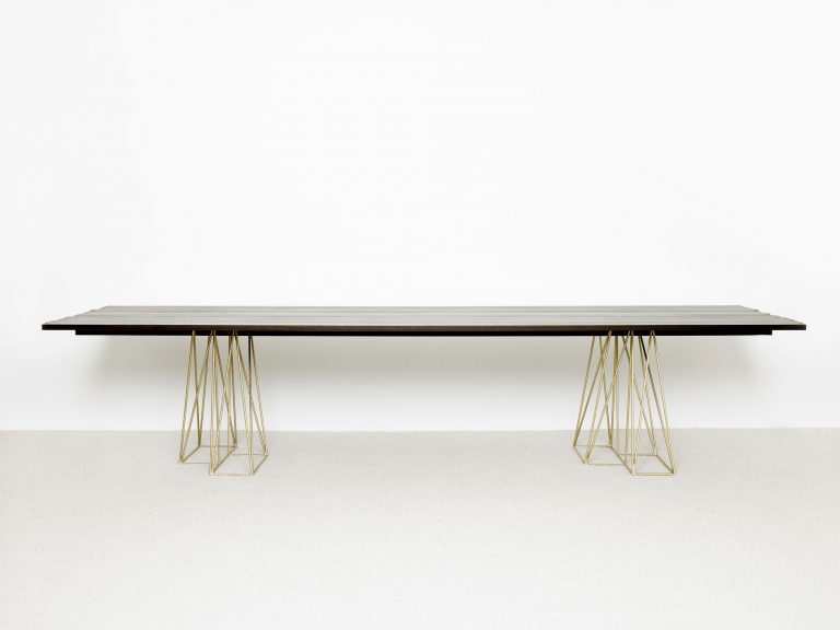 table-jin-768x576