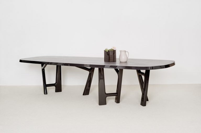 YBU-table-lacquered-wood-maple--768x510