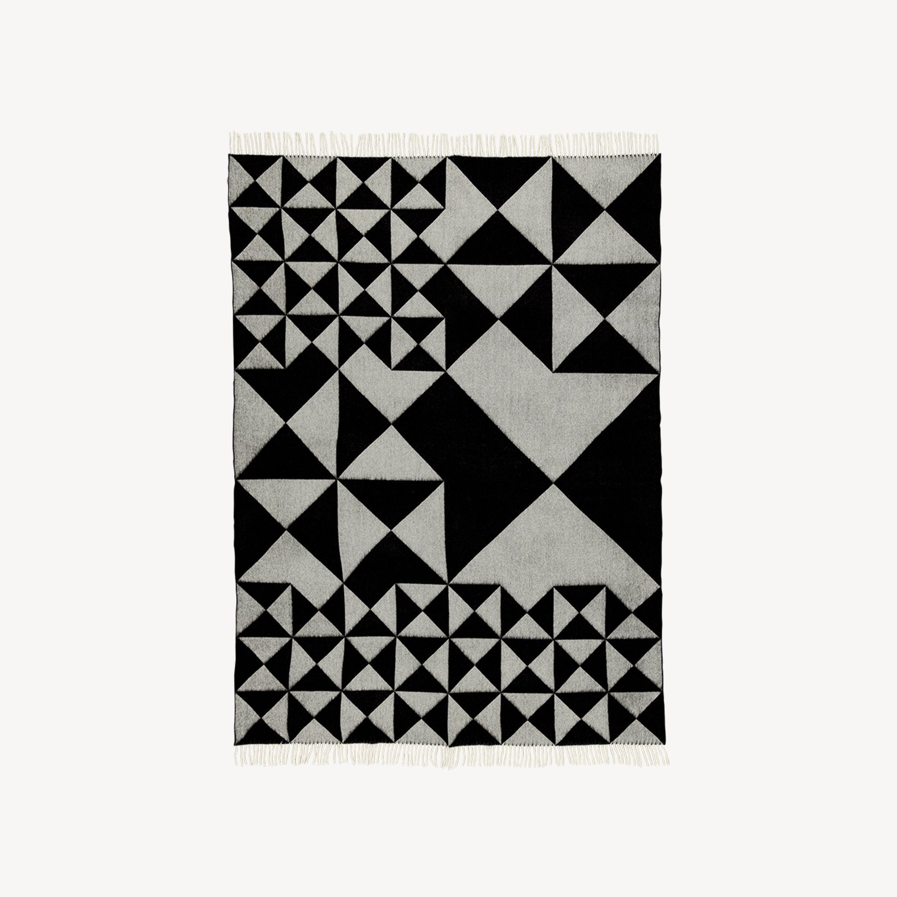 丹麦家具Verpan的MIRROR THROW BLACK 毯子 主图