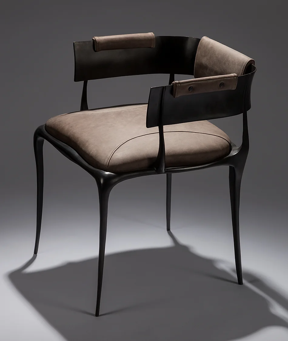 ARIA bronze padded armchair休闲椅场景图2