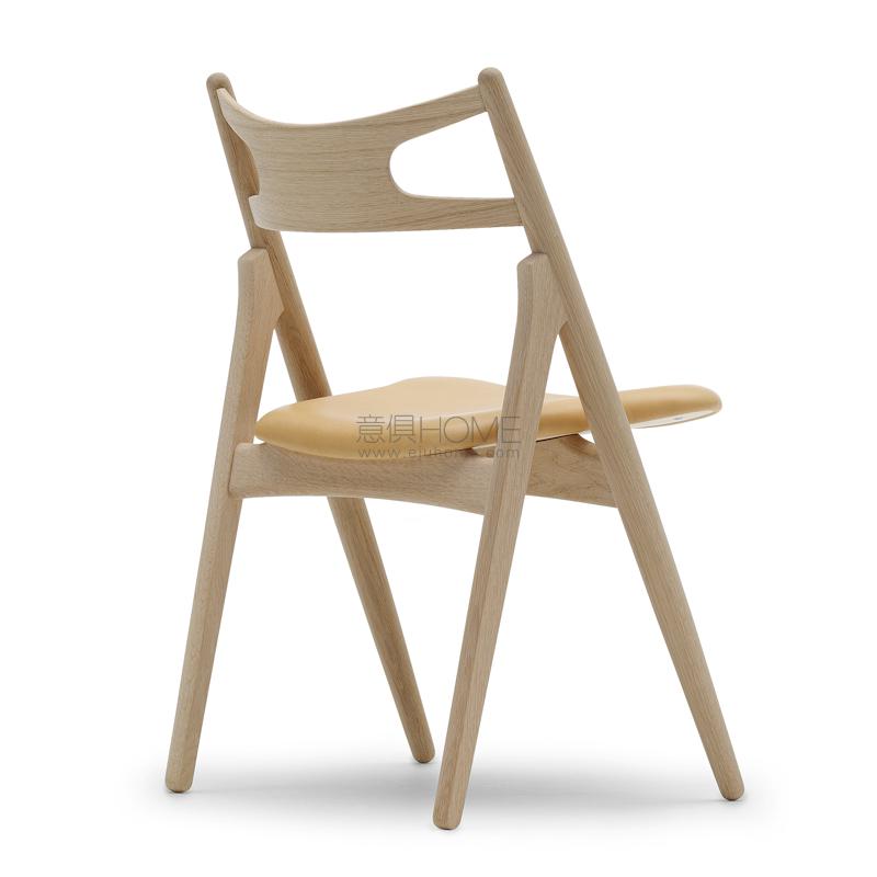 Carl Hansen & son 的CH29  SAWBUCK CHAIR 餐椅 2