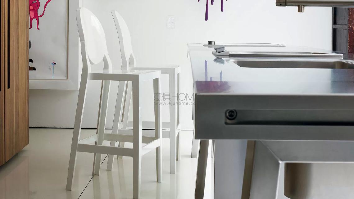 KARTELL OneMore 椅子2