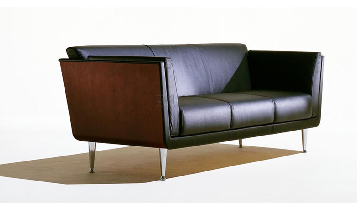 Goetz Sofa 沙发