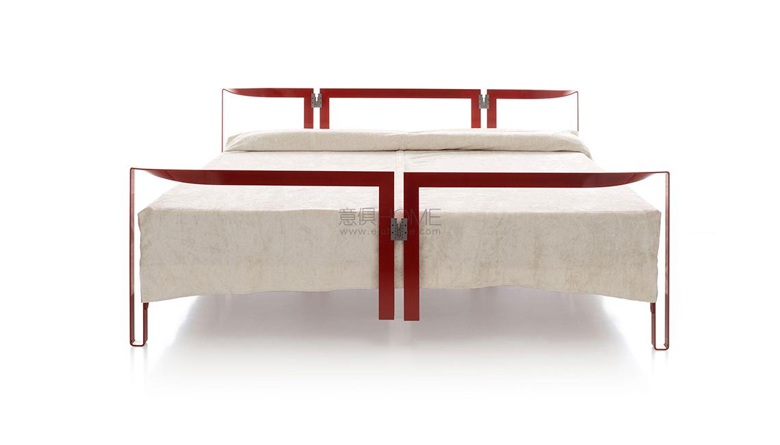 Cassina VANESSA 床1