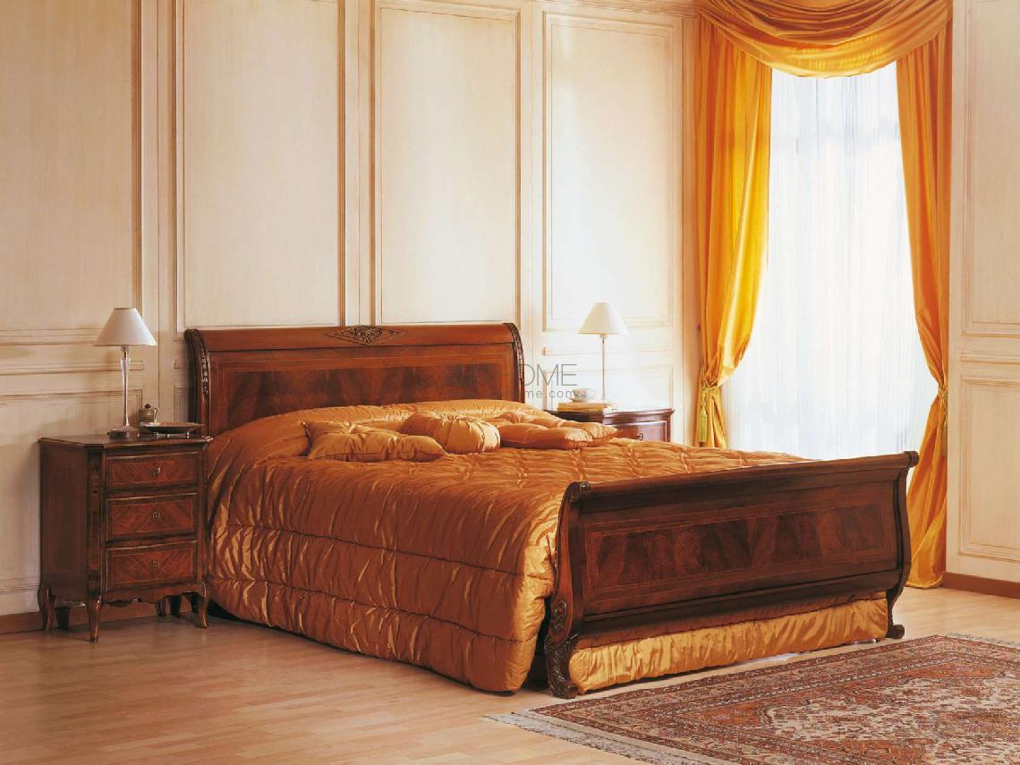 VIMERCATI Classic french 19th century style bedroom 边柜7