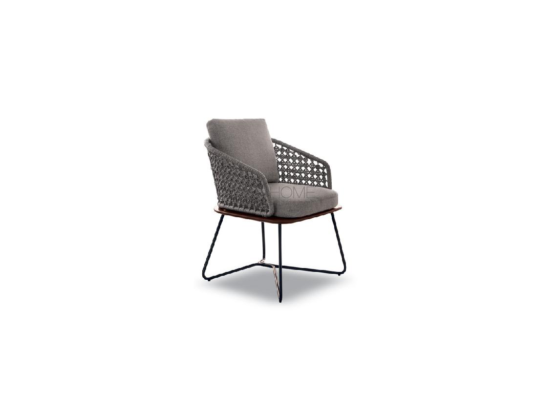 RIVERA_LITTLEARMCHAIR_CUTOUT