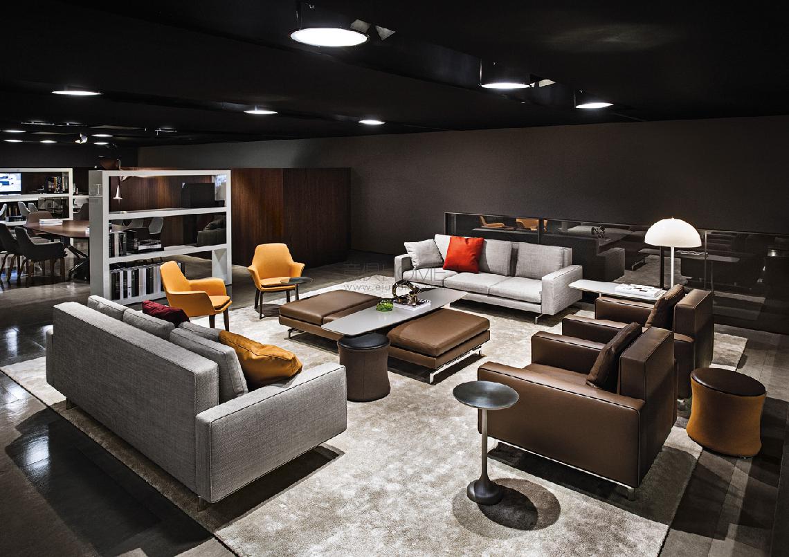 MINOTTI-Salone 2012-9454RIDOTTA