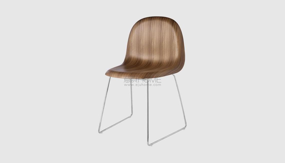 Gubi_Chair_3D_SledgeBase_Chrome_Wood_Walnut_Front_6a285ab8-72ec-406f-9ecf-565e1642720e_grande