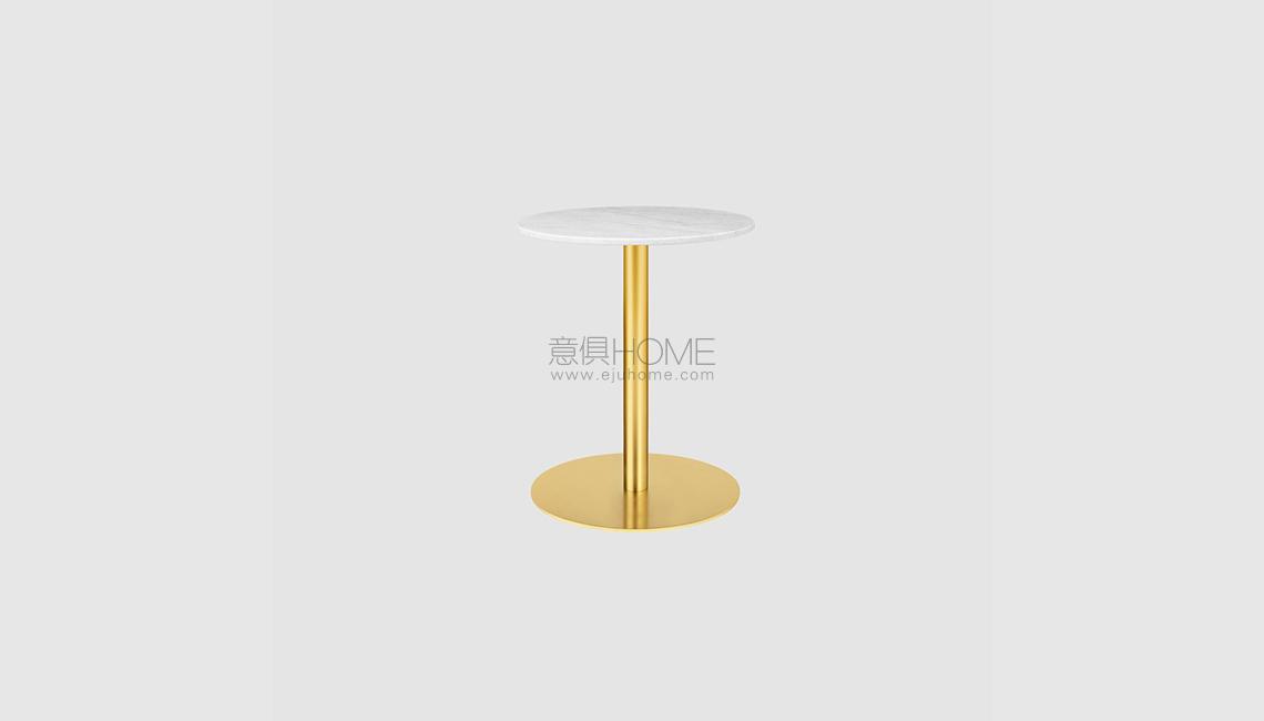 GUBI1.0_DiningTable_Round_Brass_Marble_White_60_d3c4cc72-6b16-4df0-857f-9e26c298a9b7_1024x1024