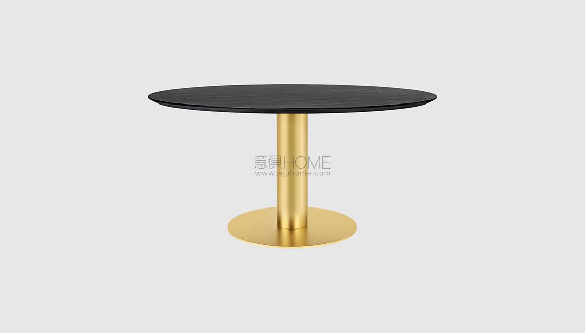 Gubi2.0_DiningTable_Round_Brass_Wood_150_BlackStainedAsh_1024x1024