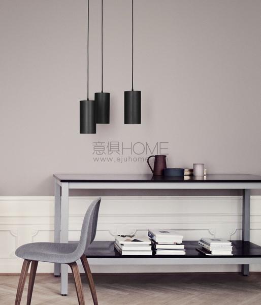 PD3_Pendant_Black_Gubi_Chair_3D_0f8133c7-9718-4806-83e8-149900e914d2_grande