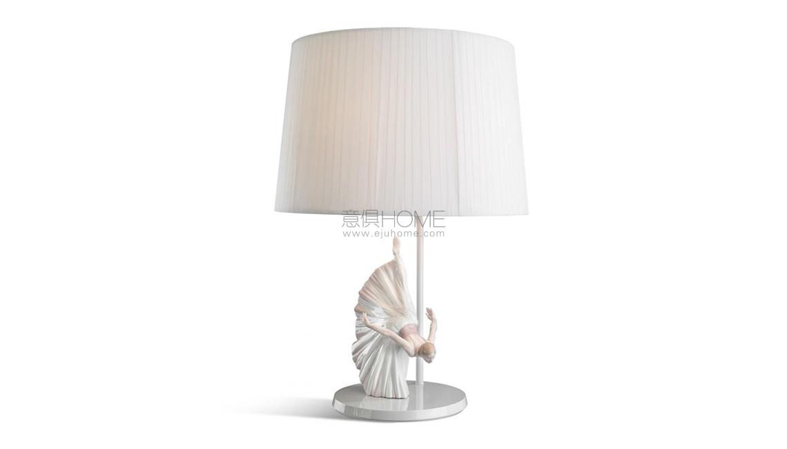 Giselle Reverence Table Lamp 台灯