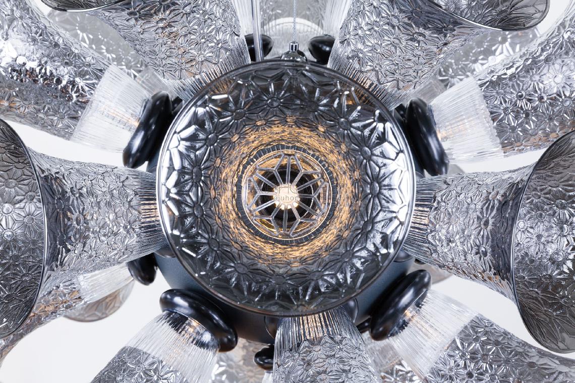 chalice_metallic_grey_detail_03_moooi_web