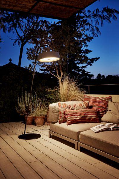 MARSET_HR_Soho-P-38-LED-next-to-a-sofa-401x602