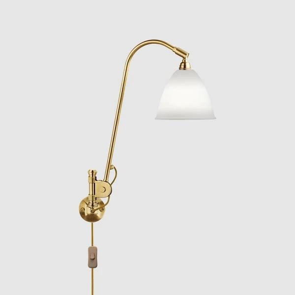 Bestlite_BL6_WallLamp_Brass_BoneChina_grande_aea6e7cc-6980-4e27-b2c9-ebad587c4a9a_grande