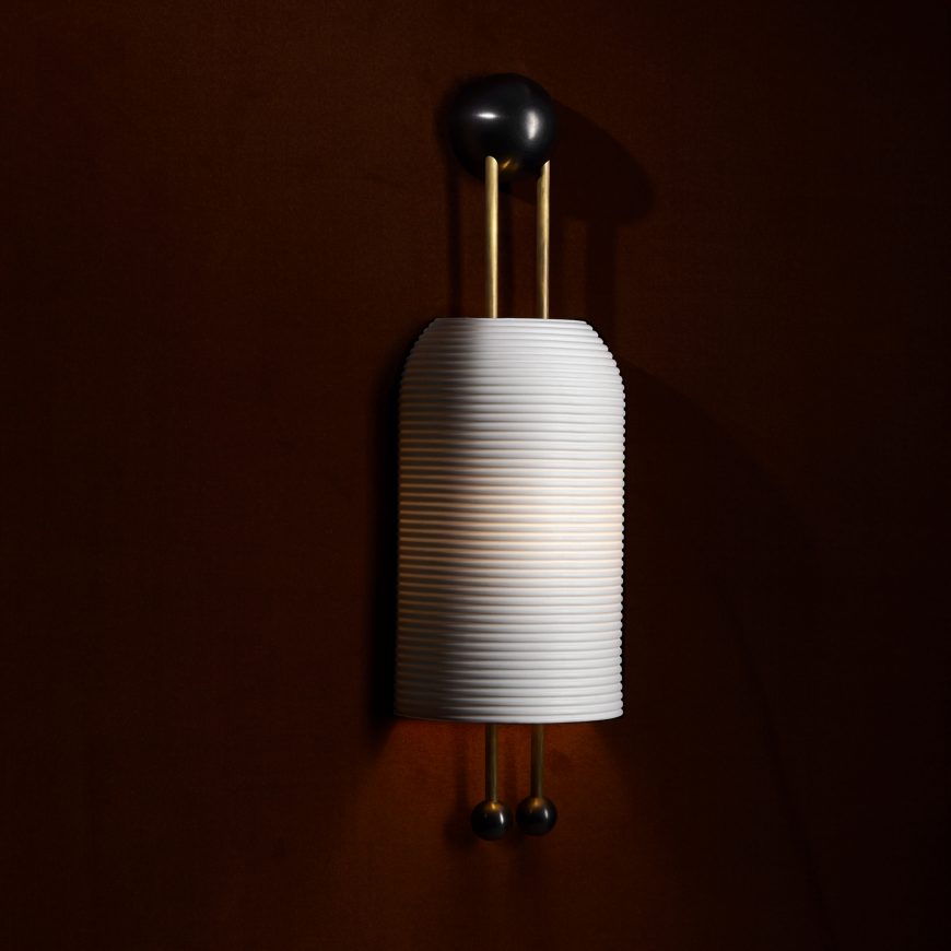 LANTERN SCONCE