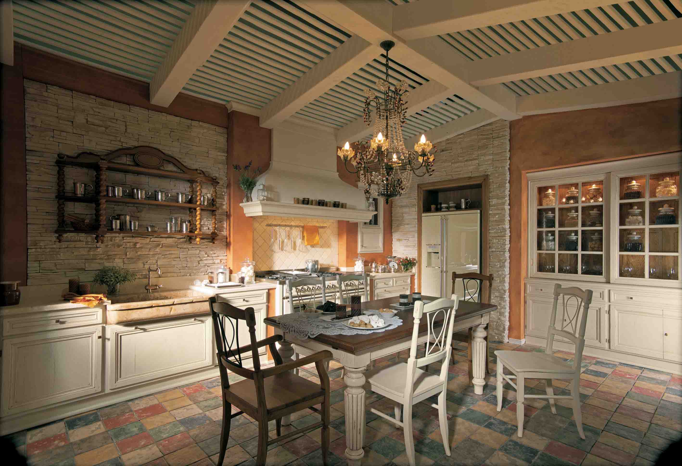 Tavolo-shabby-chic-in-cucina-country