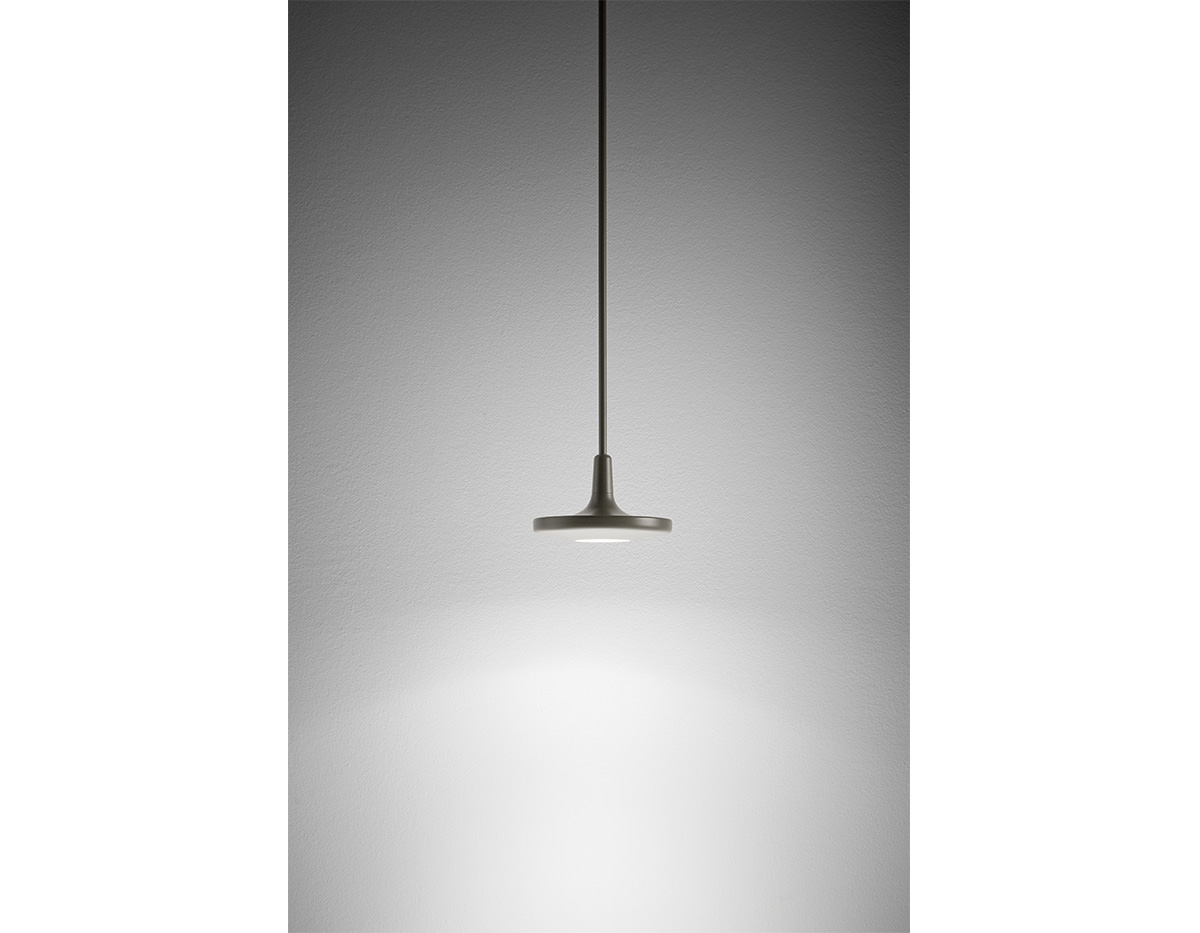 Button_T-3302_suspension_lamp_estiluz_image_ambient_02