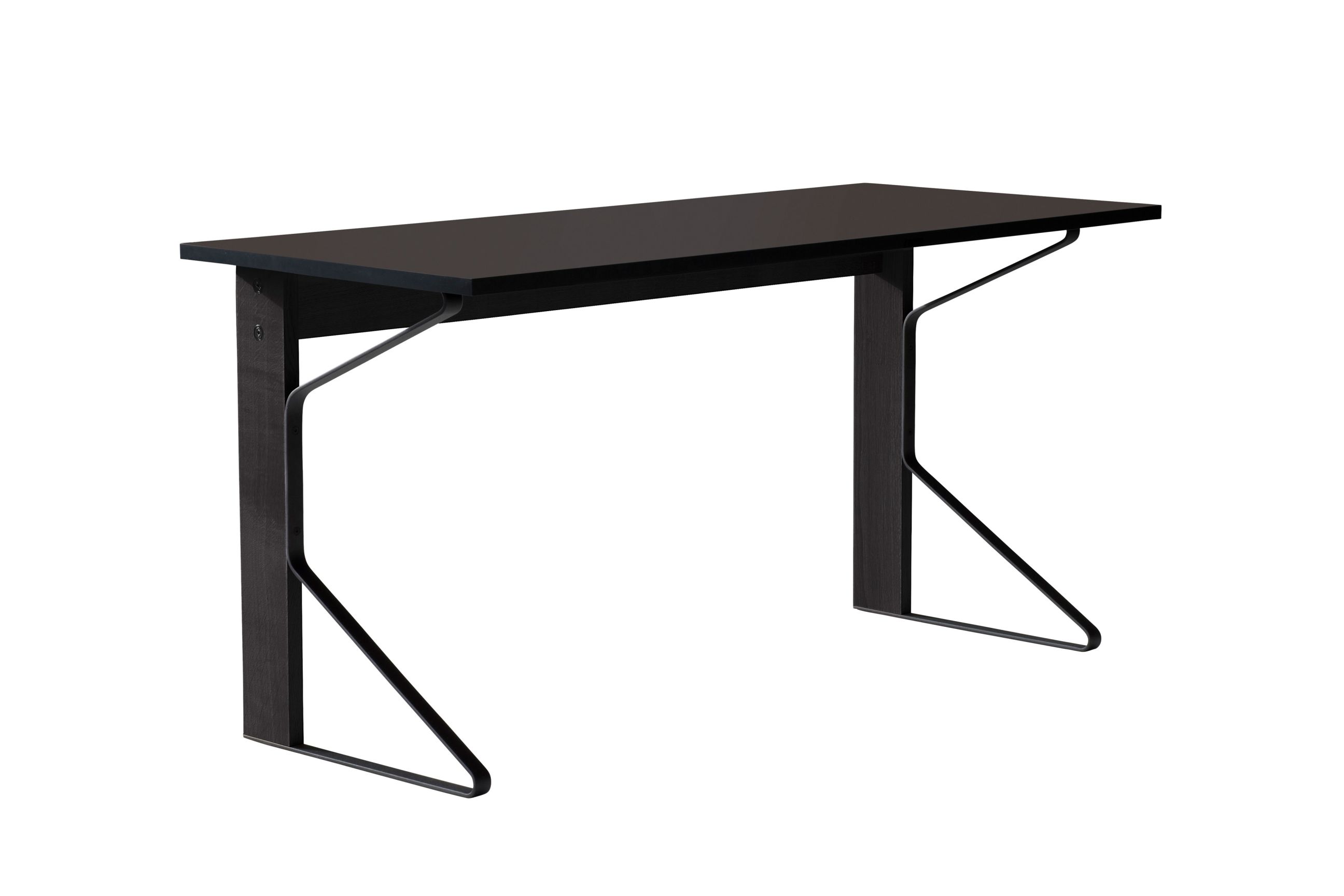 Kaari-Desk-REB005-black-oak-black-Linoleum_WEB-1975929