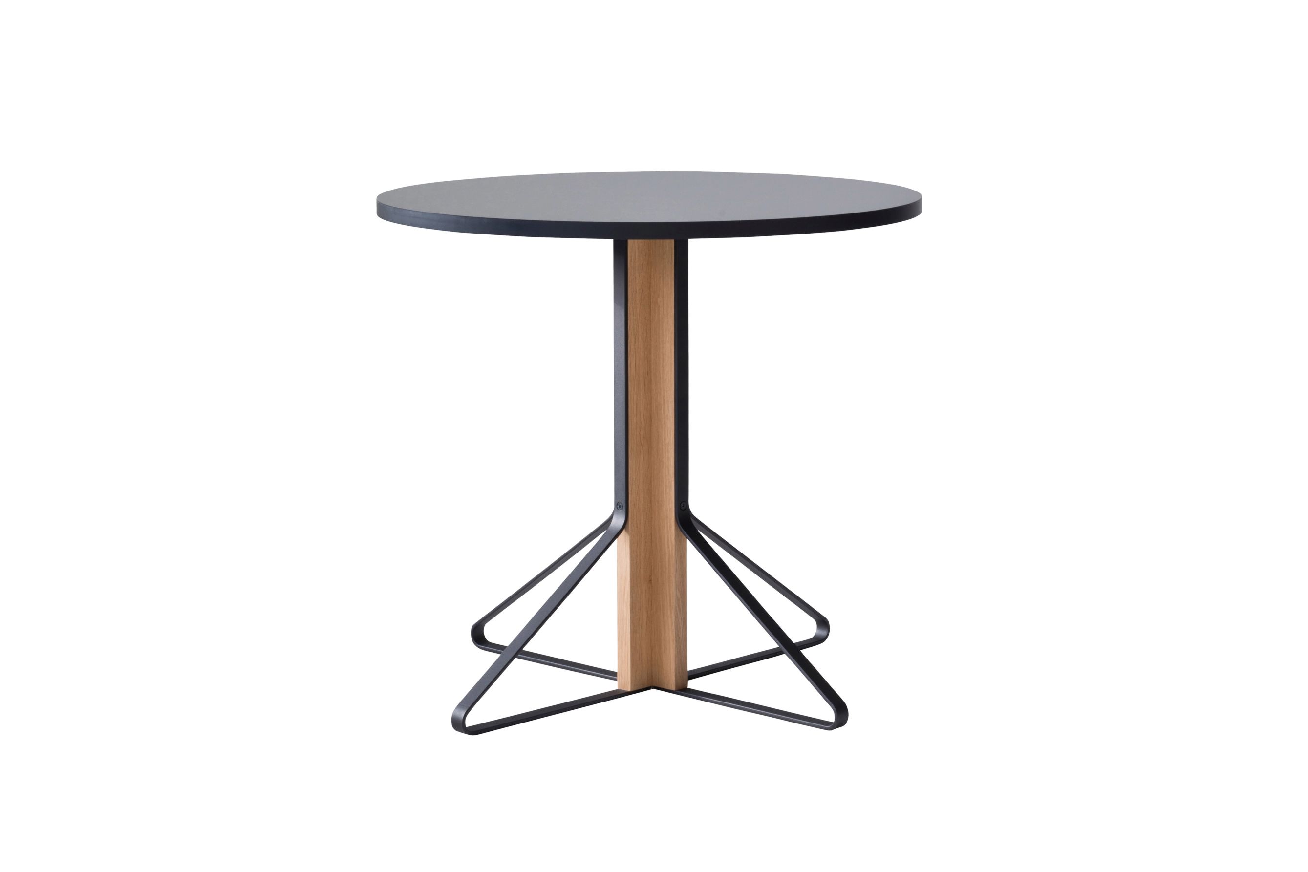 Kaari-Table-round-REB003-clear-protective-varnish_WEB-1975930