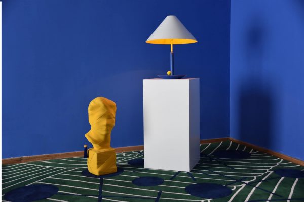 maison-dada-little-eliah-table-lamp-blue-deep-yellow-chick-with-ja-1-600x399