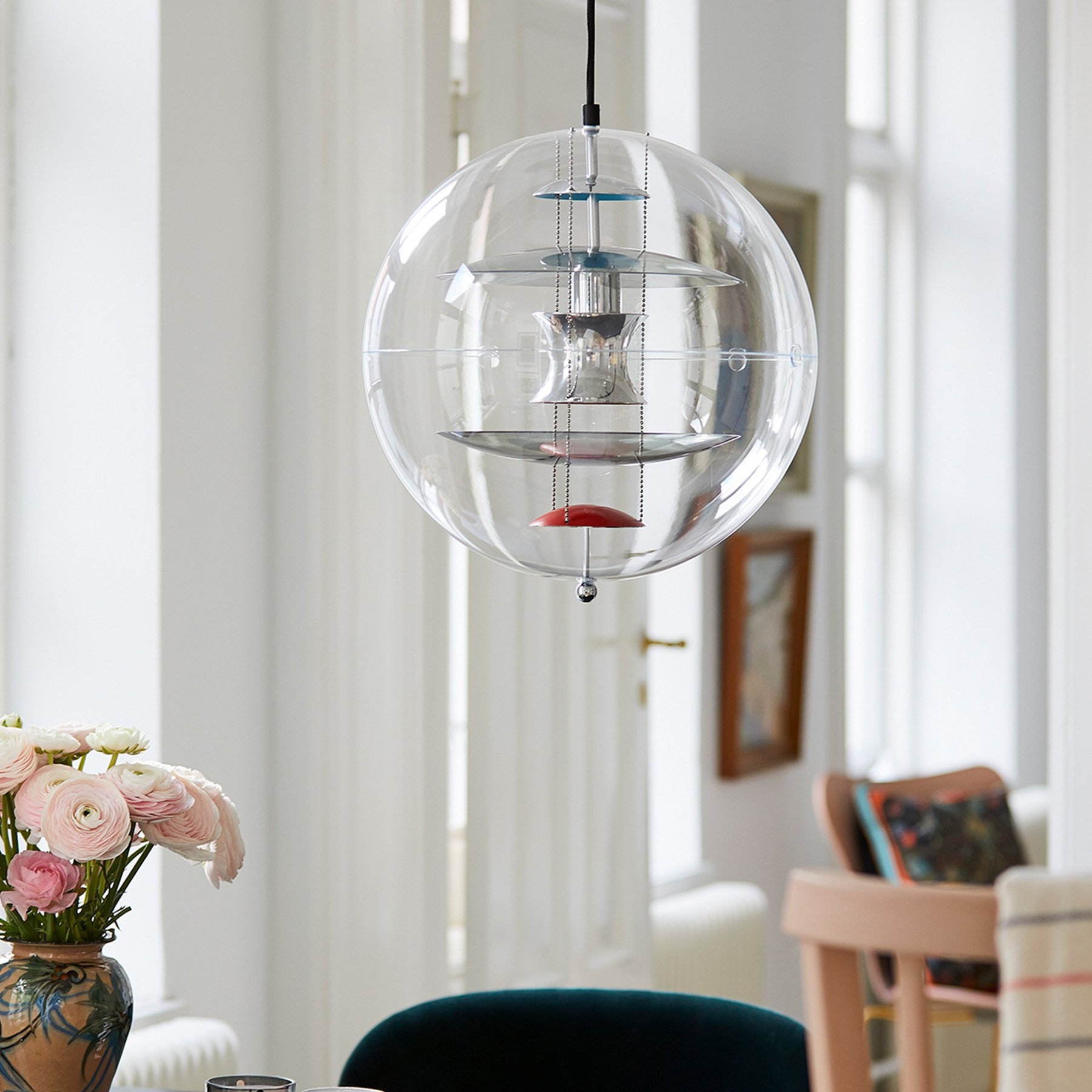 丹麦家具Verpan的VP Globe Coloured Glass 吊灯 细节图