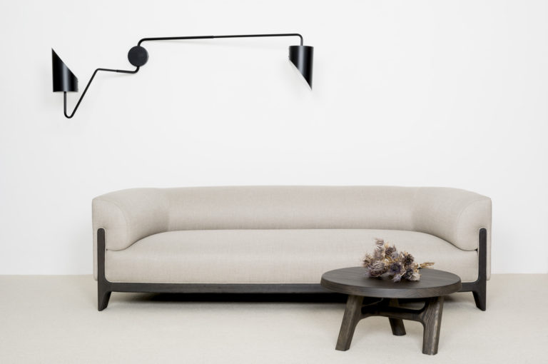 SWN-wall-lamp-BOB-sofa-BUI-side-table-768x510