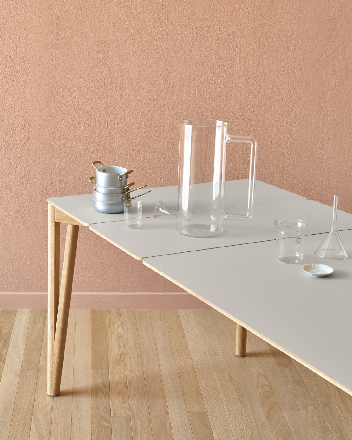 意大利家具Miniforms的Decapo 长餐桌 细节图