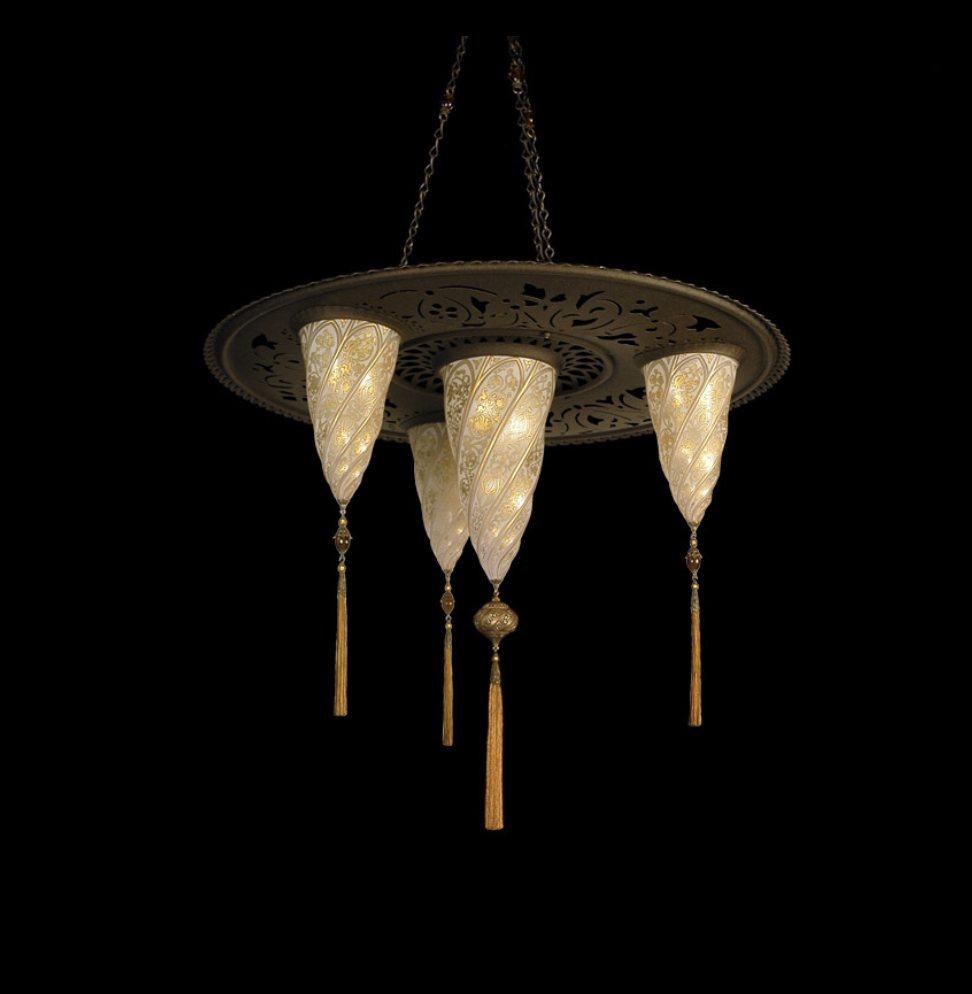 Venetia studiumvSultan Cesendello glass lamp with 3 Small Cesendello shades 吊灯