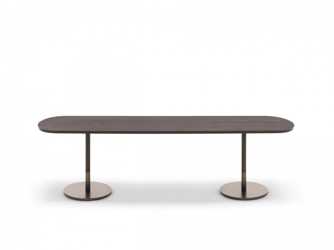 MISURAEMMESTILETTO长餐桌