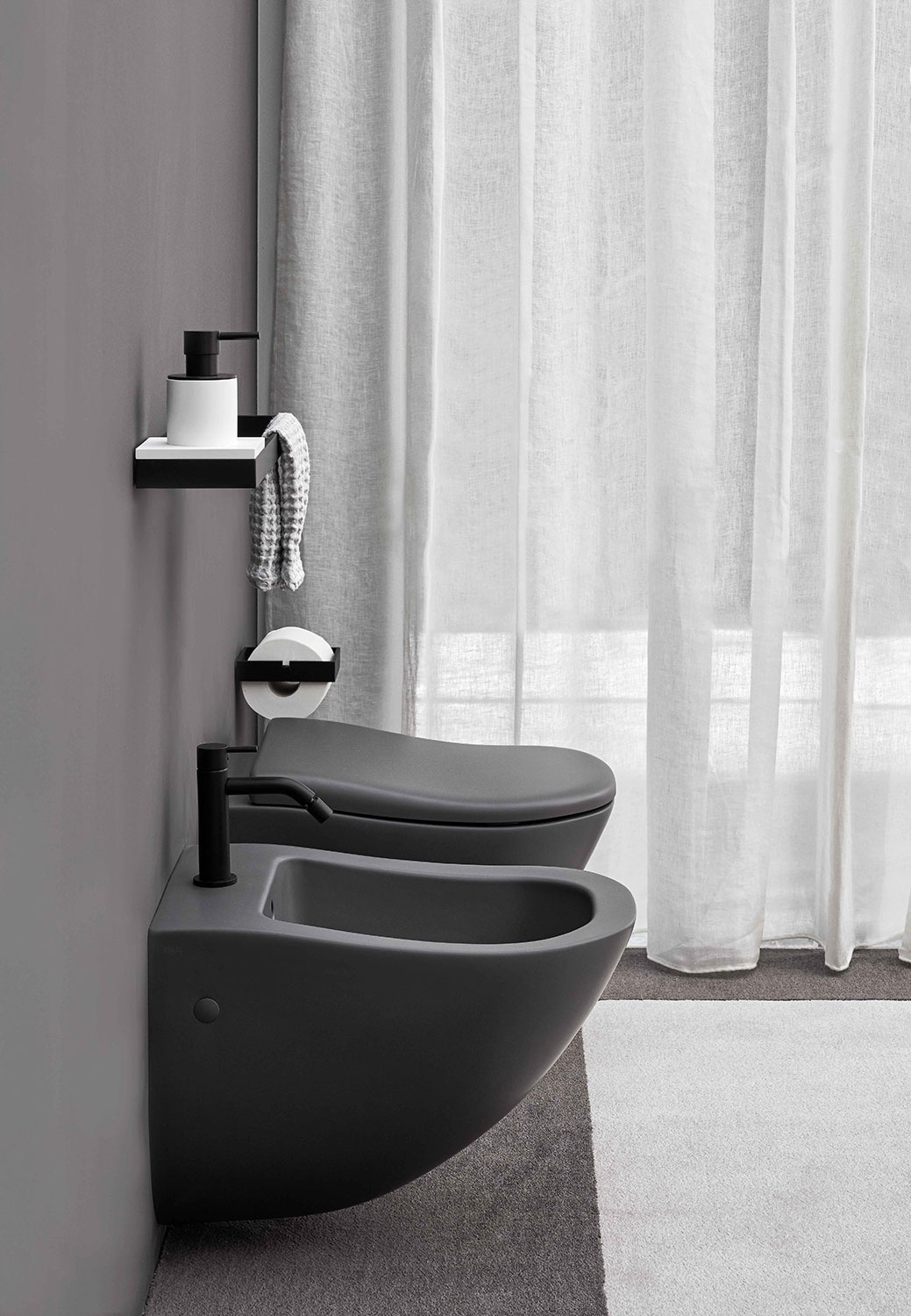 CIELOFluid壁挂式一孔坐浴盆