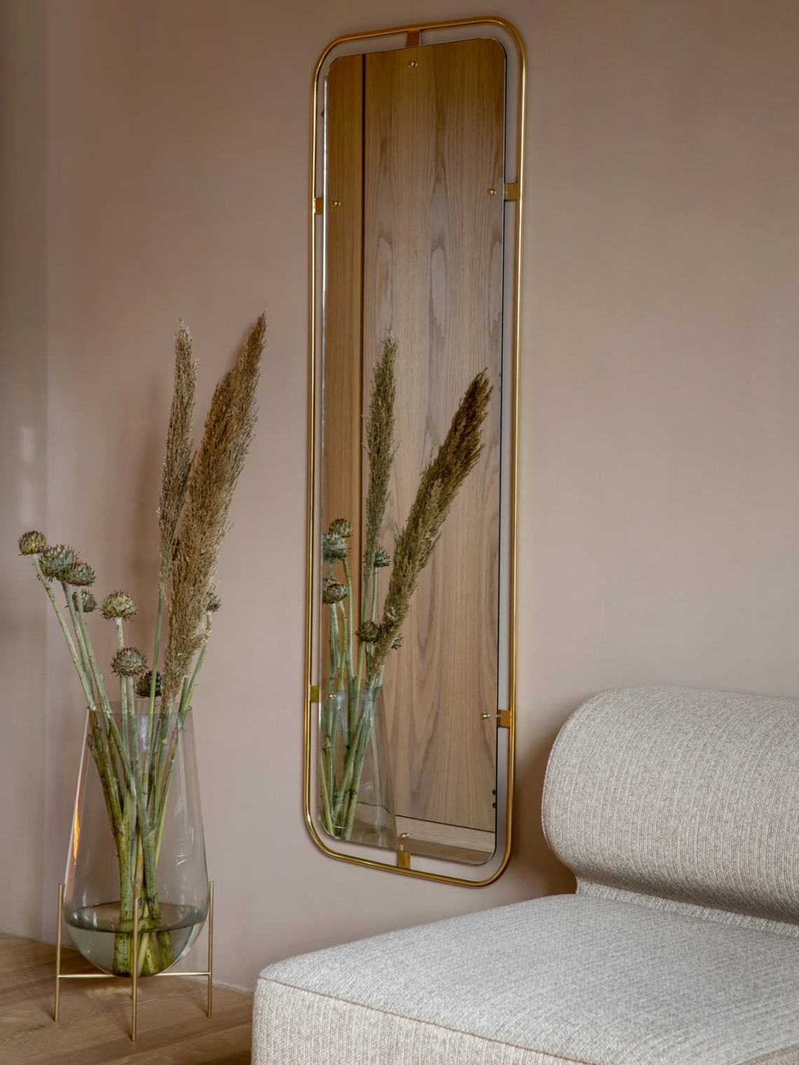 Nimbus Mirror, Rectangular镜子场景图1