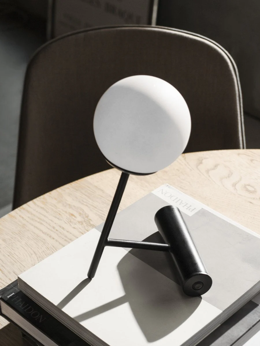 Phare Table Lamp台灯场景图1