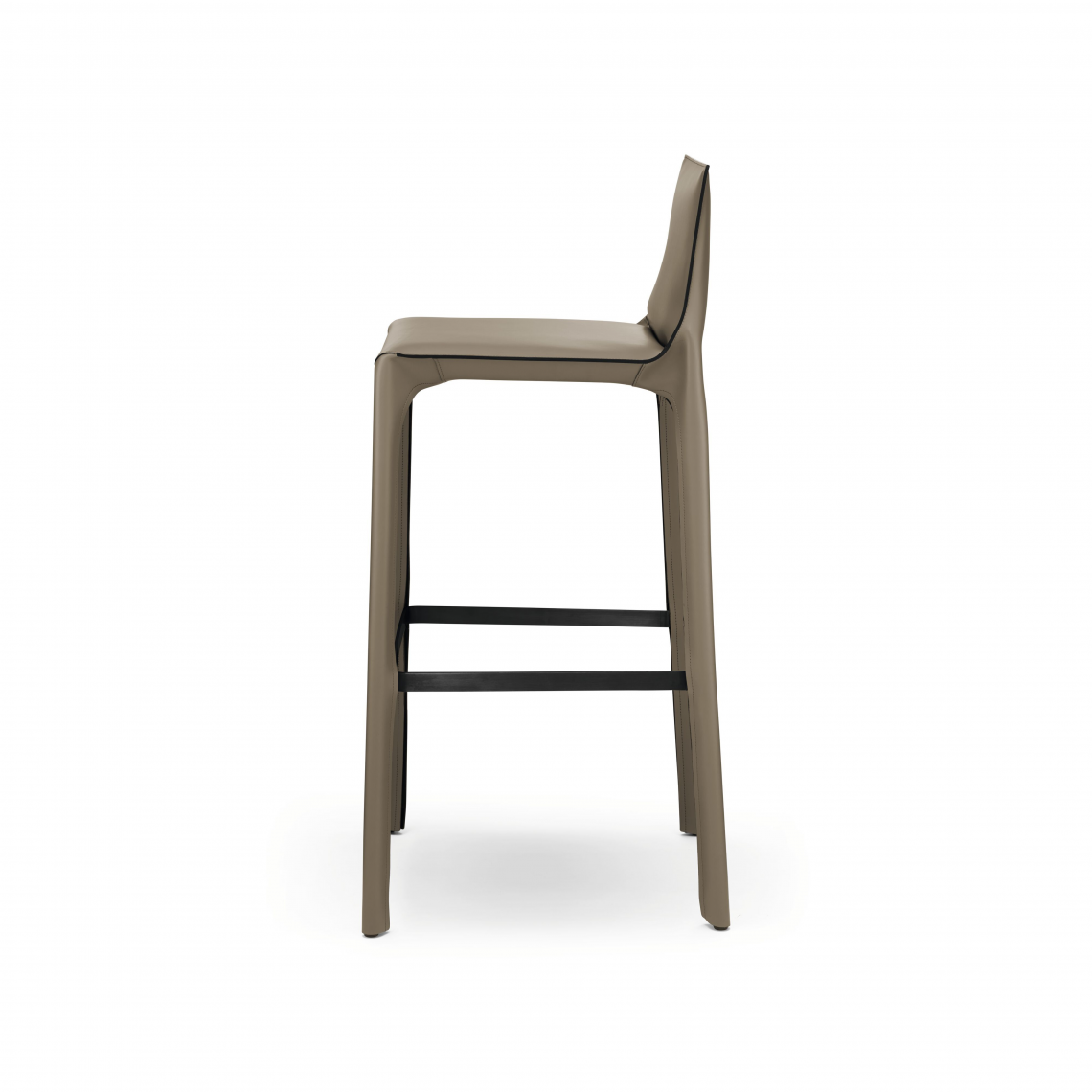 Saddle Barstool.休闲椅场景图1