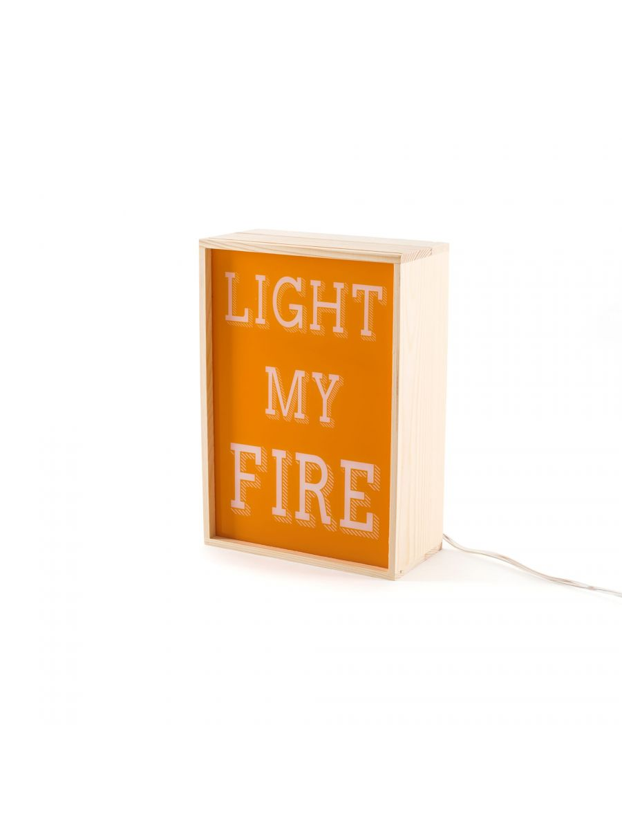 Lighthink Box Light my Fire台灯细节图2